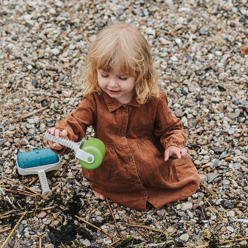 Dantoy Classic Pattern Roller (1pc Random Color)