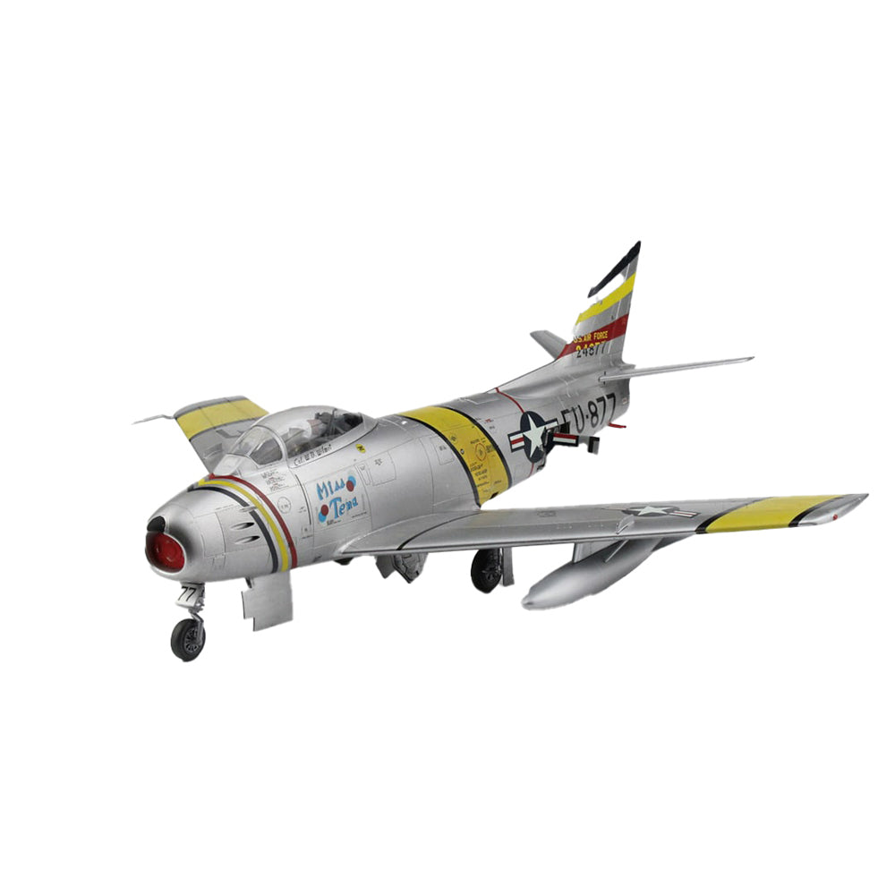 Sabre U.S Air Force F-86F-30 1/48 Scale Model